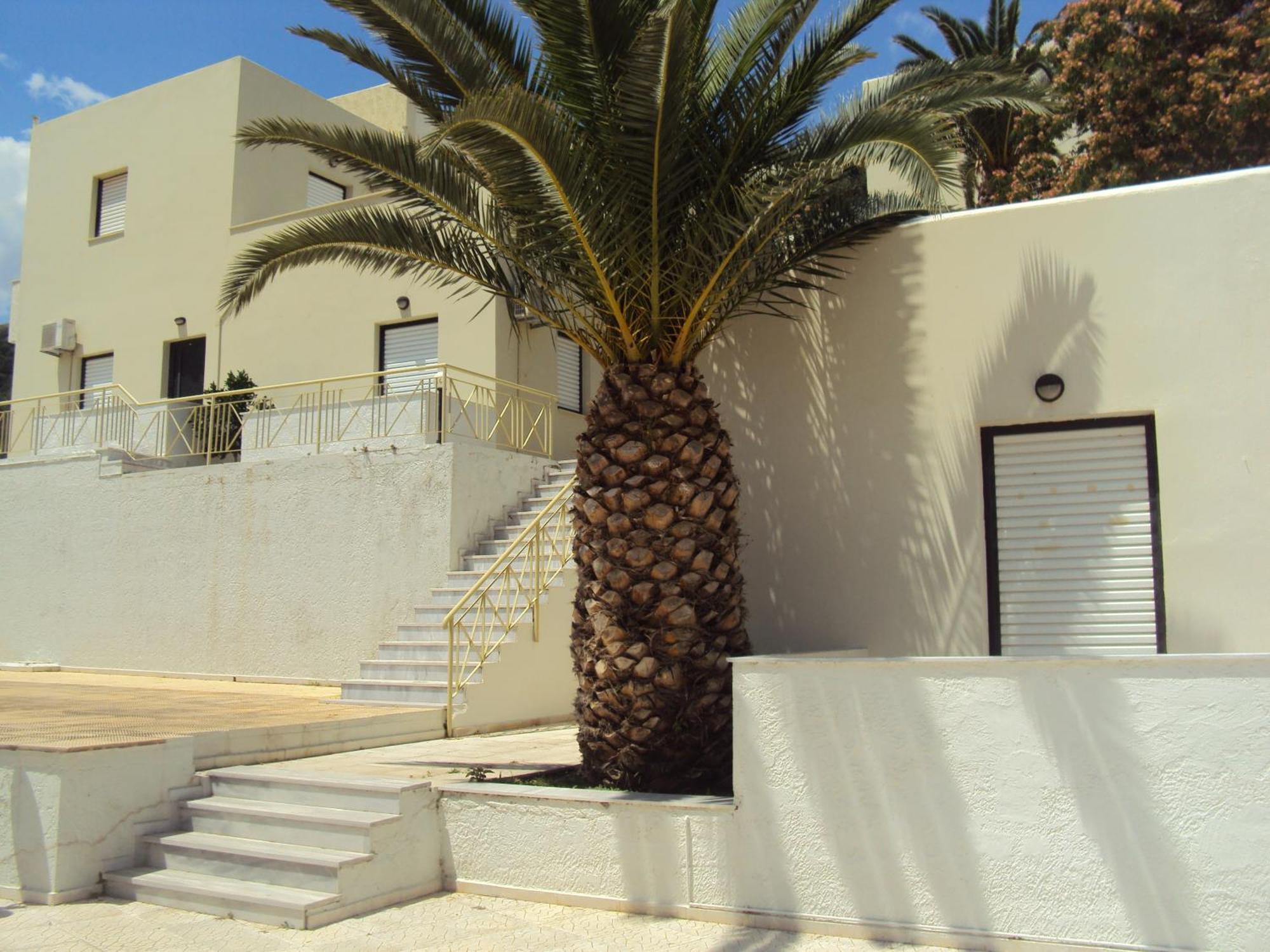 Polyrizos Hotel Rodakino Exterior photo